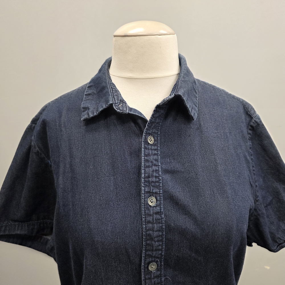 Guess Men's Dark Blue Casual Button Down Shirt - Picture 2 of 9